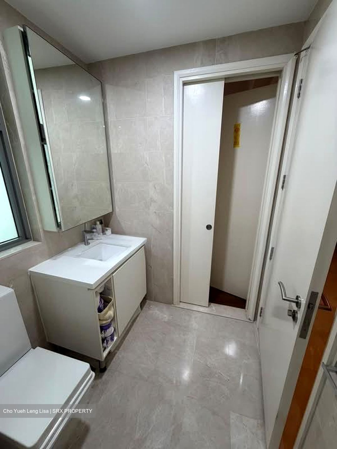Kingsford . Hillview Peak (D23), Condominium #588095731